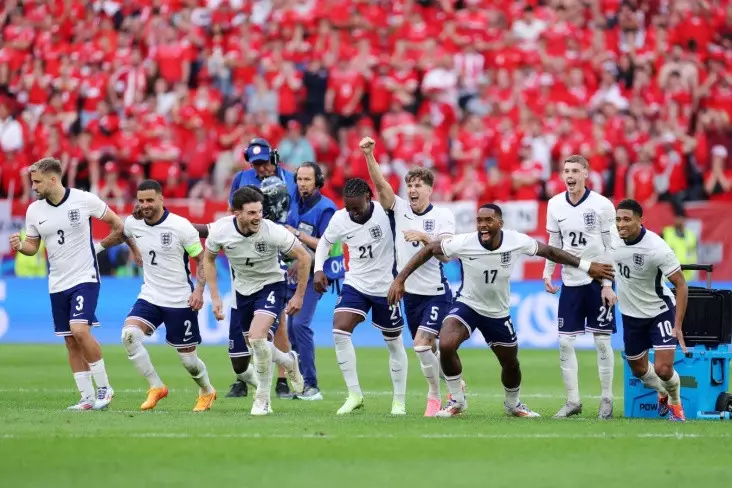 Англия құрамасы Еуропа чемпионатының жартылай финалына шықты