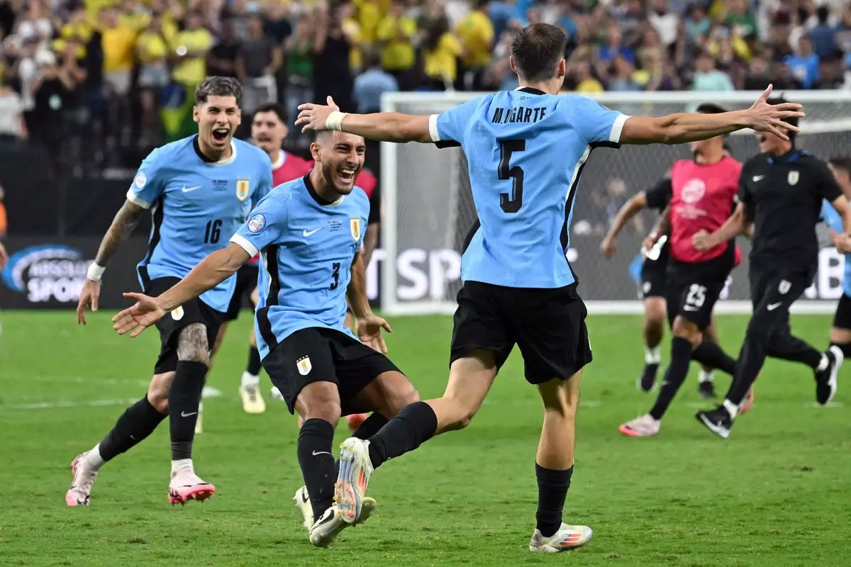Уругвай безжалостно выбил Бразилию, начало разгромной победе Колумбии положил Кордоба