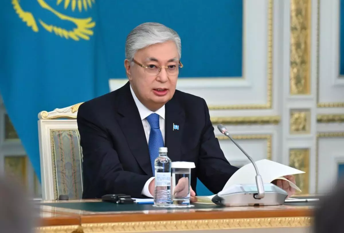 Токаев поздравил казахстанцев с праздником 7 июля