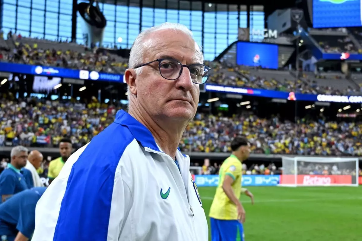 Главный тренер Жуниор продолжит работу в сборной Бразилии до ЧМ-2026