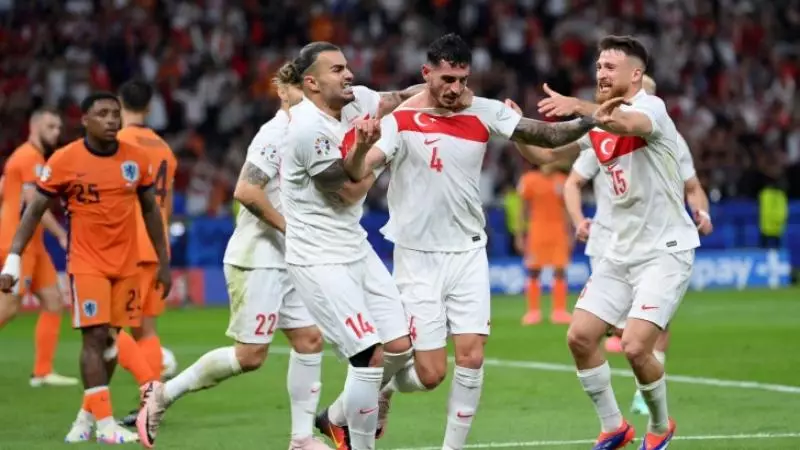 Экс-член совдира «Фенербахче» Баки прокомментировал вылет сборной Турции с Евро