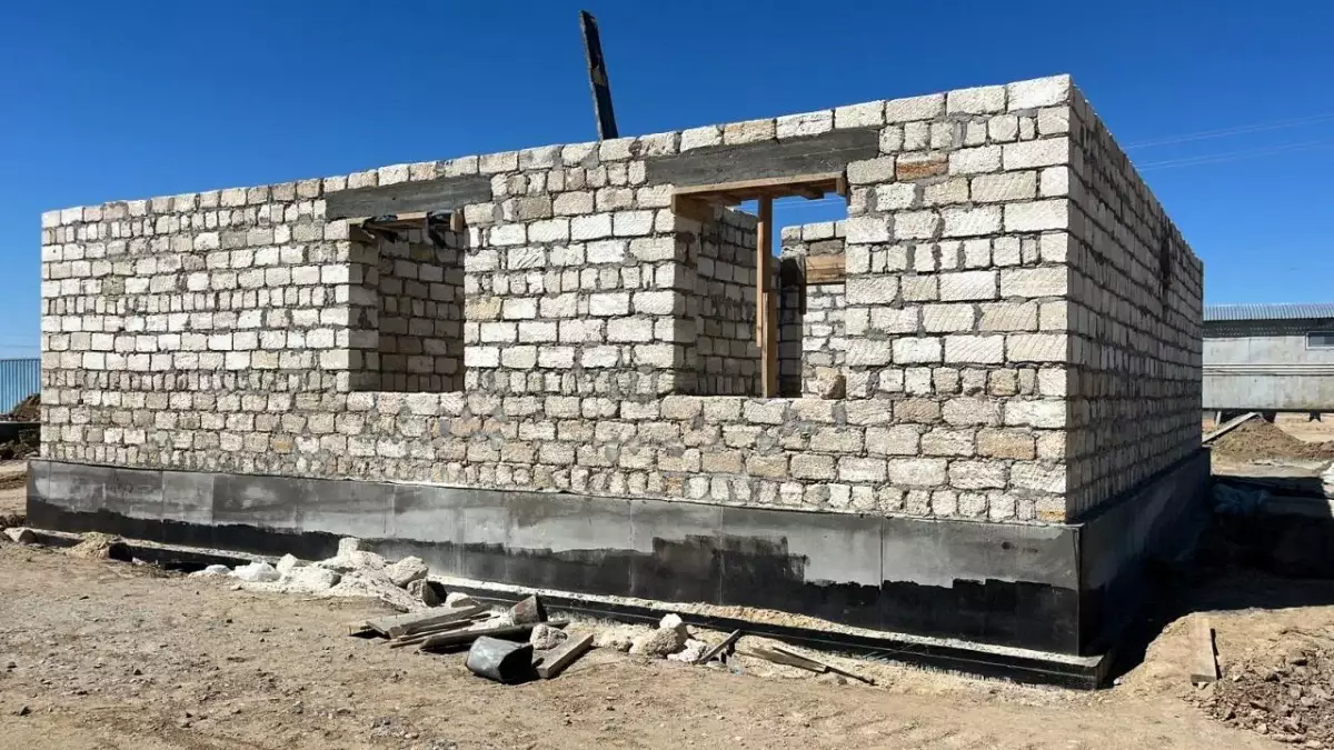 В Кульсары обещают построить 100 домов для пострадавших от паводка до сентября