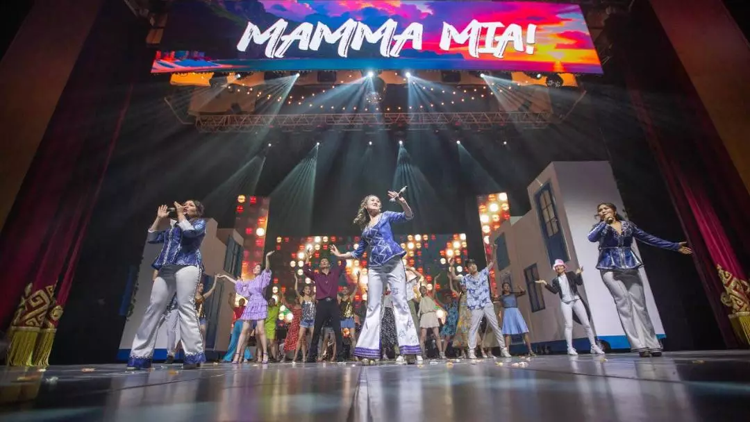 «Mamma mia!» мюзиклі шығыс жұртын тамсандырды