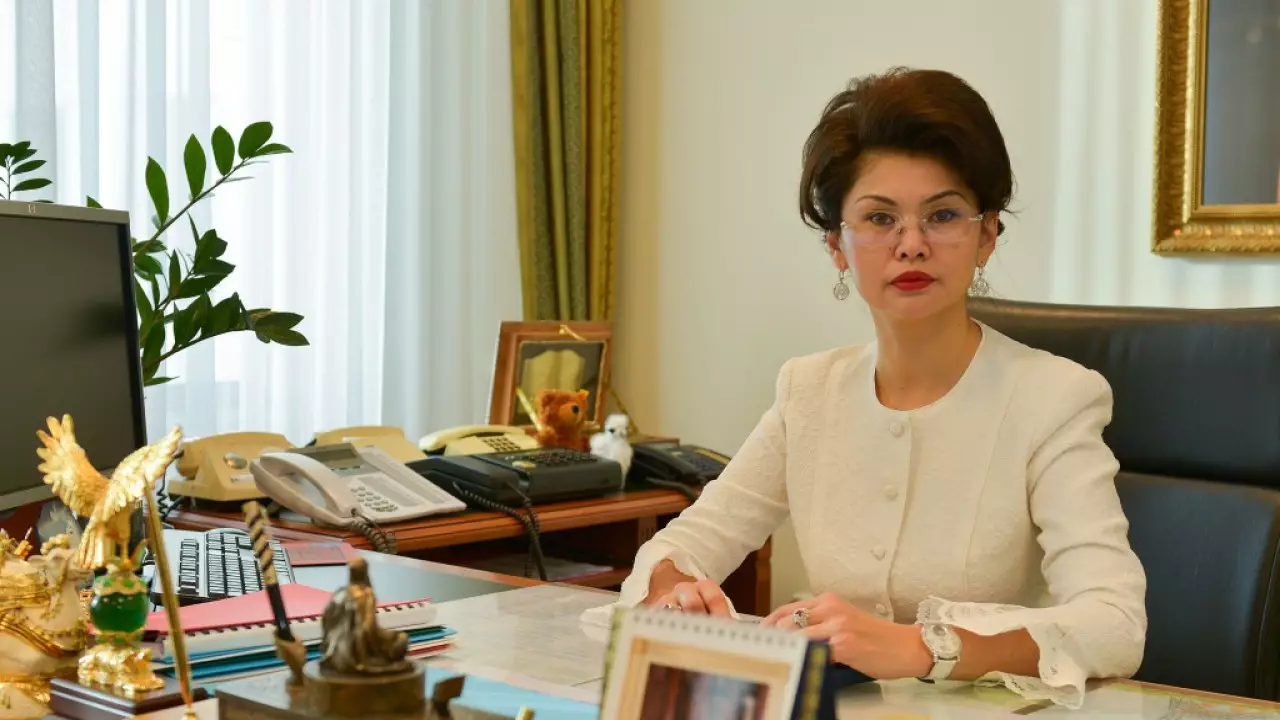 Министр культуры Казахстана высказалась об арестованных за пьяные дебоши шоуменах
