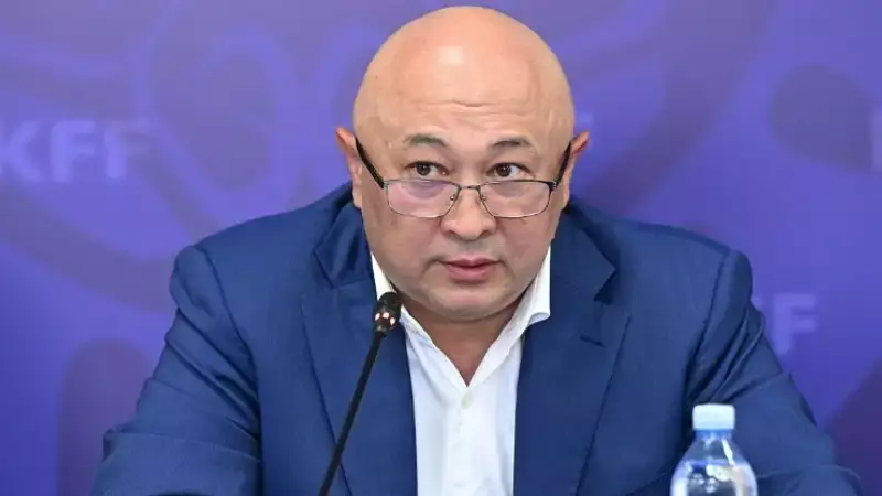 Глава Казахстанской федерации футбола влип в международный скандал