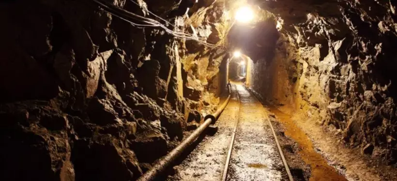 Горной массой насмерть завалило проходчика в одной из шахт Костанайской области