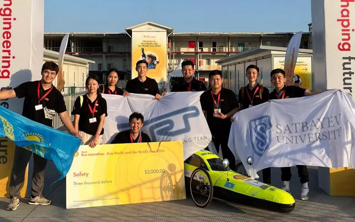 Сәтбаев университетінің қазақстандық Racing Team командасы халықаралық марафонда «Қауіпсіздік сыйлығын» жеңіп алды
