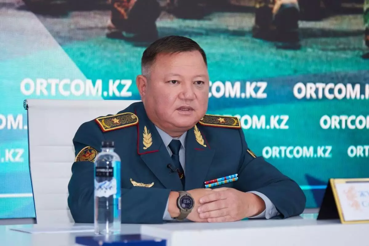 Количество призывников на воинские сборы удвоили в Казахстане