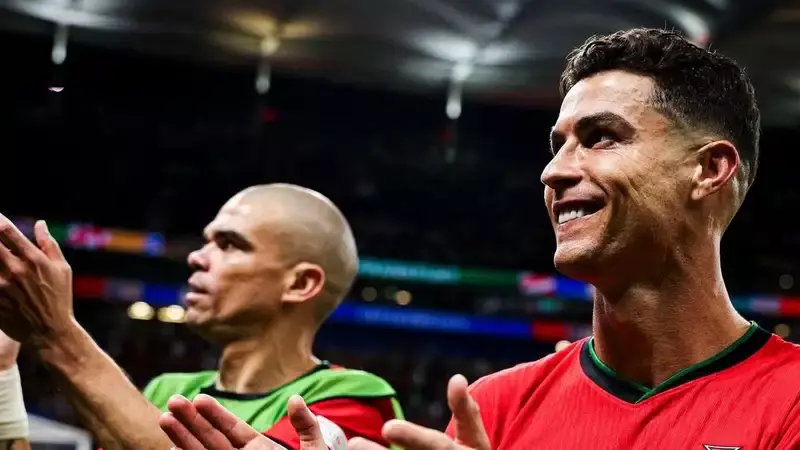 Легенда сборной Португалии раскритиковал игру Роналду на чемпионате Европы