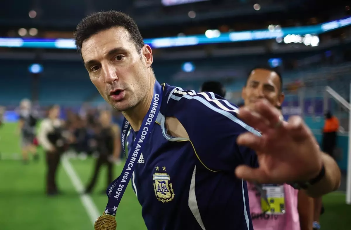 Скалони – после победы Аргентины в Кубке Америки: «Не знаю, знаменуем ли мы эпоху, но команда не перестает удивлять»