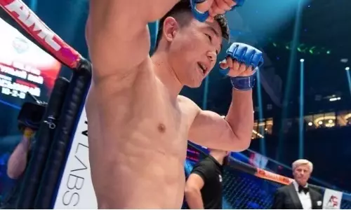 «Казахский Терминатор» задался вопросом после нокаута экс-звезды UFC