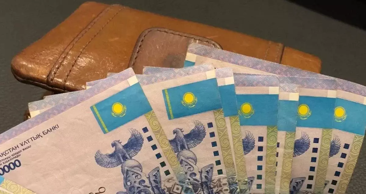 Казахстанцев заставляли платить до 50 тыс тенге за получение и продление инвалидности