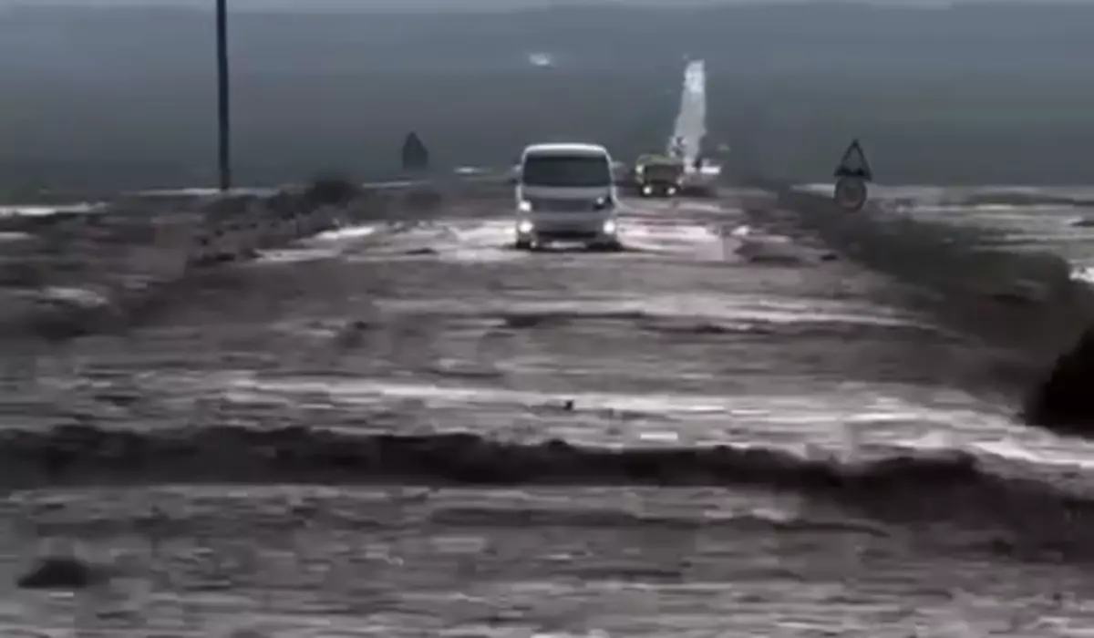 Трассу «Кокпек-Кеген-Тюп» затопило в Алматинской области (ВИДЕО)
