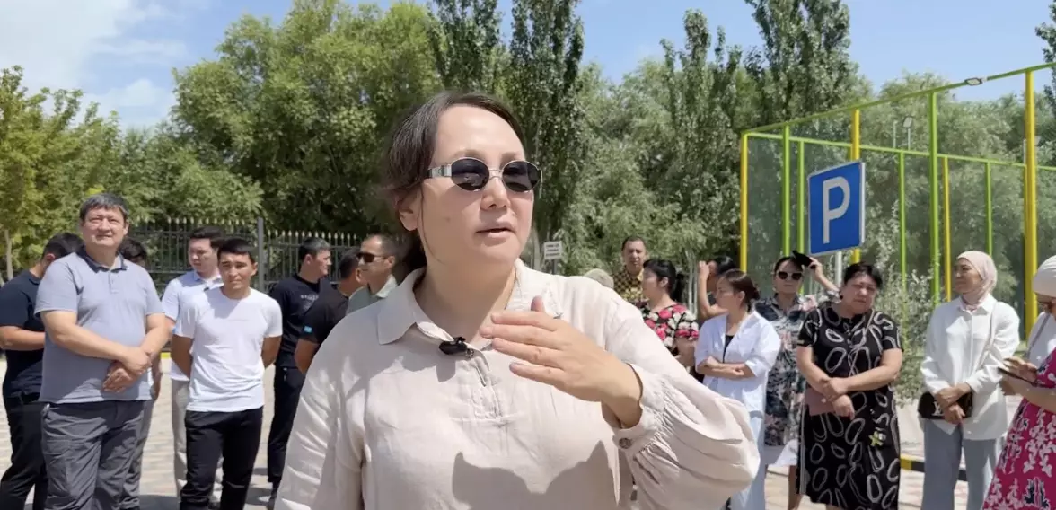 Родители школьников бывшего КТЛ в Кызылорде выступают против стройки большой арены