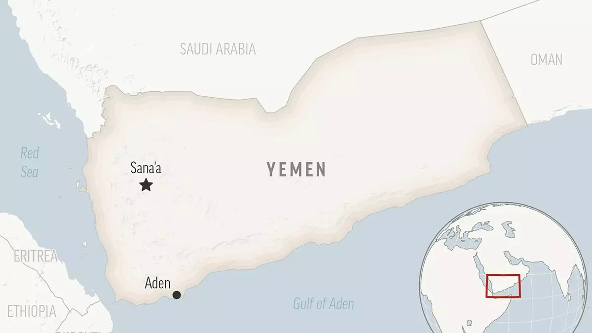 Йеменские повстанцы-хуситы атаковали еще два корабля в Красном море