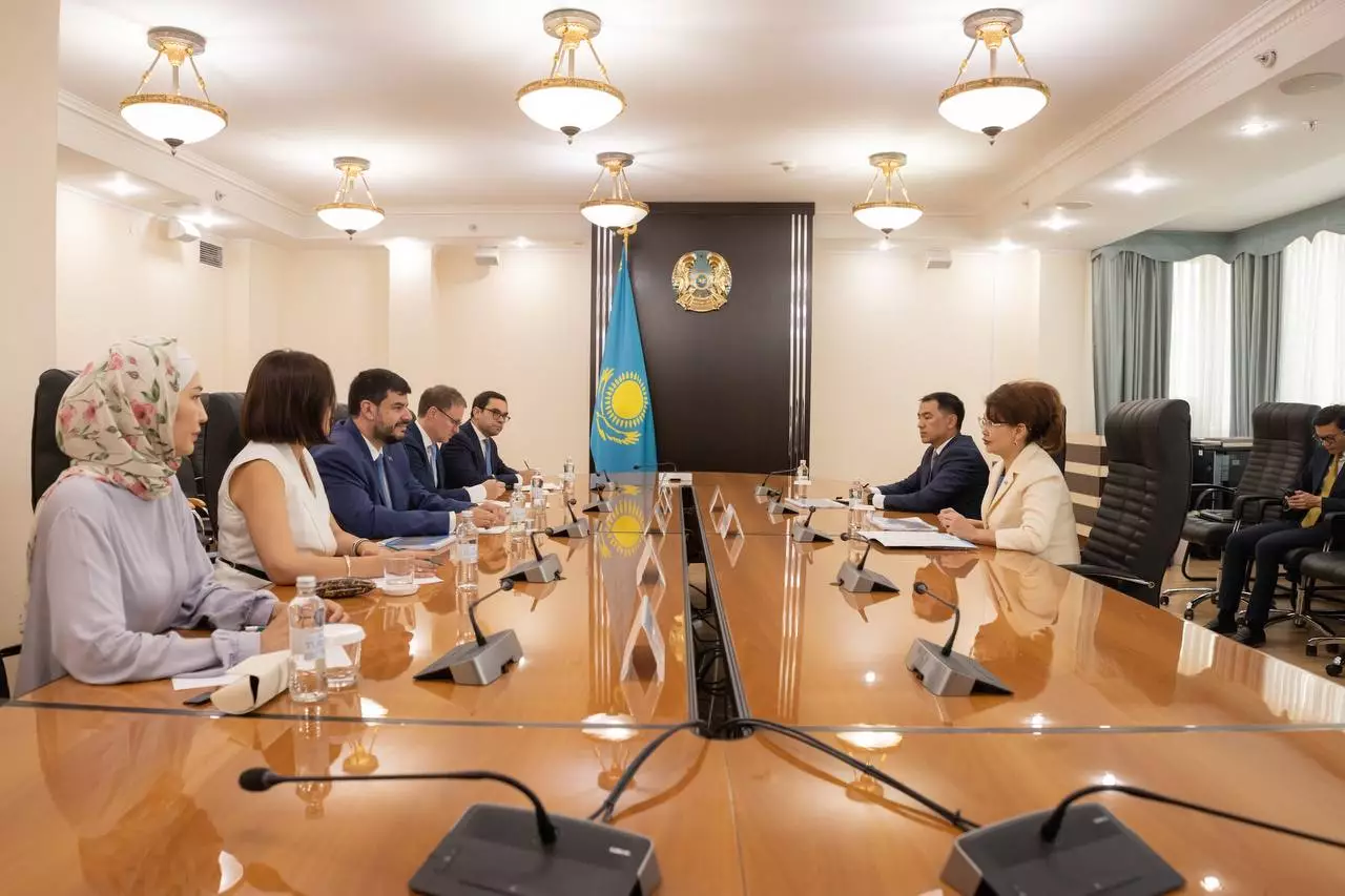 В Казахстане откроют региональное представительство Euronews