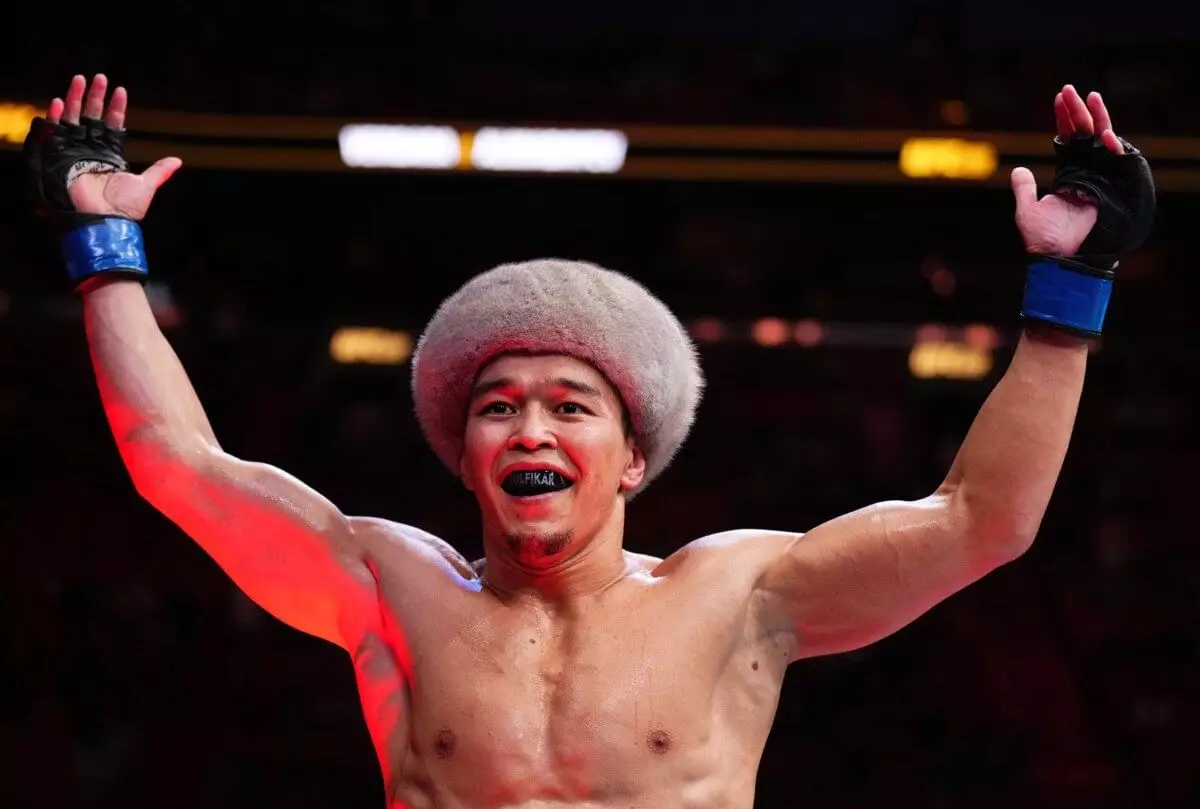 Асу Алмабаев UFC рейтингінде бірден жоғары көтерілді