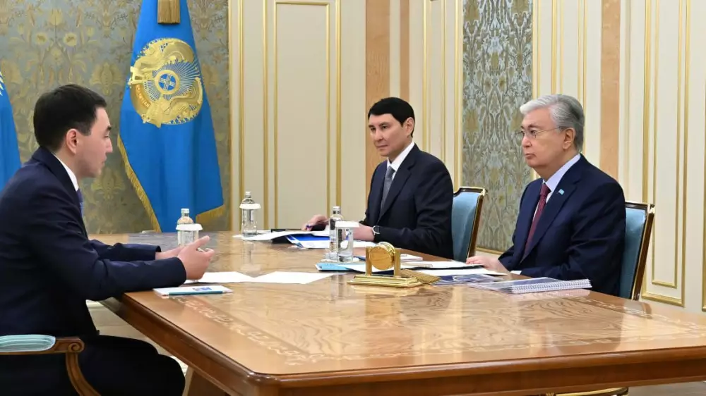 Токаев принял главу Агентства по стратегическому планированию и реформам