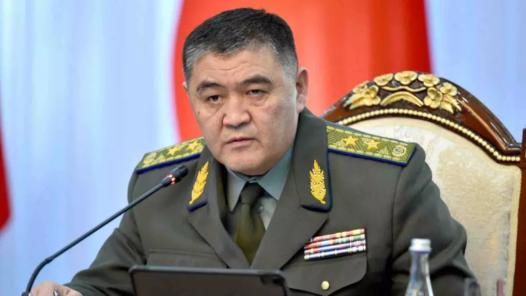Родственника главы ГКНБ по подозрению в мошенничестве задержали в Кыргызстане