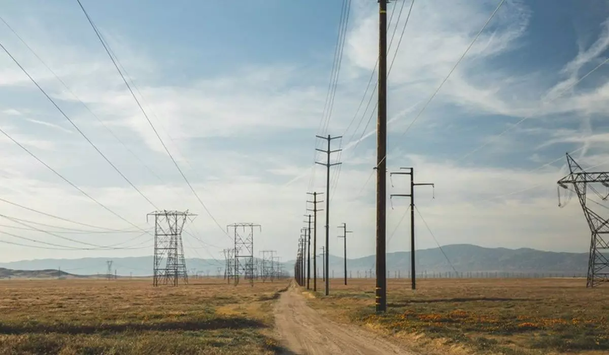 Три электролинии на 500 киловольт построят в Казахстане