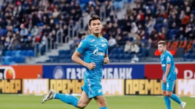 В Федерации футбола Казахстана сделали заявление о "переходе" Алипа в ПСЖ