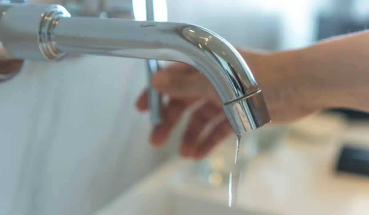 Почти 7 тысяч жителей ВКО не имеют доступа к питьевой воде