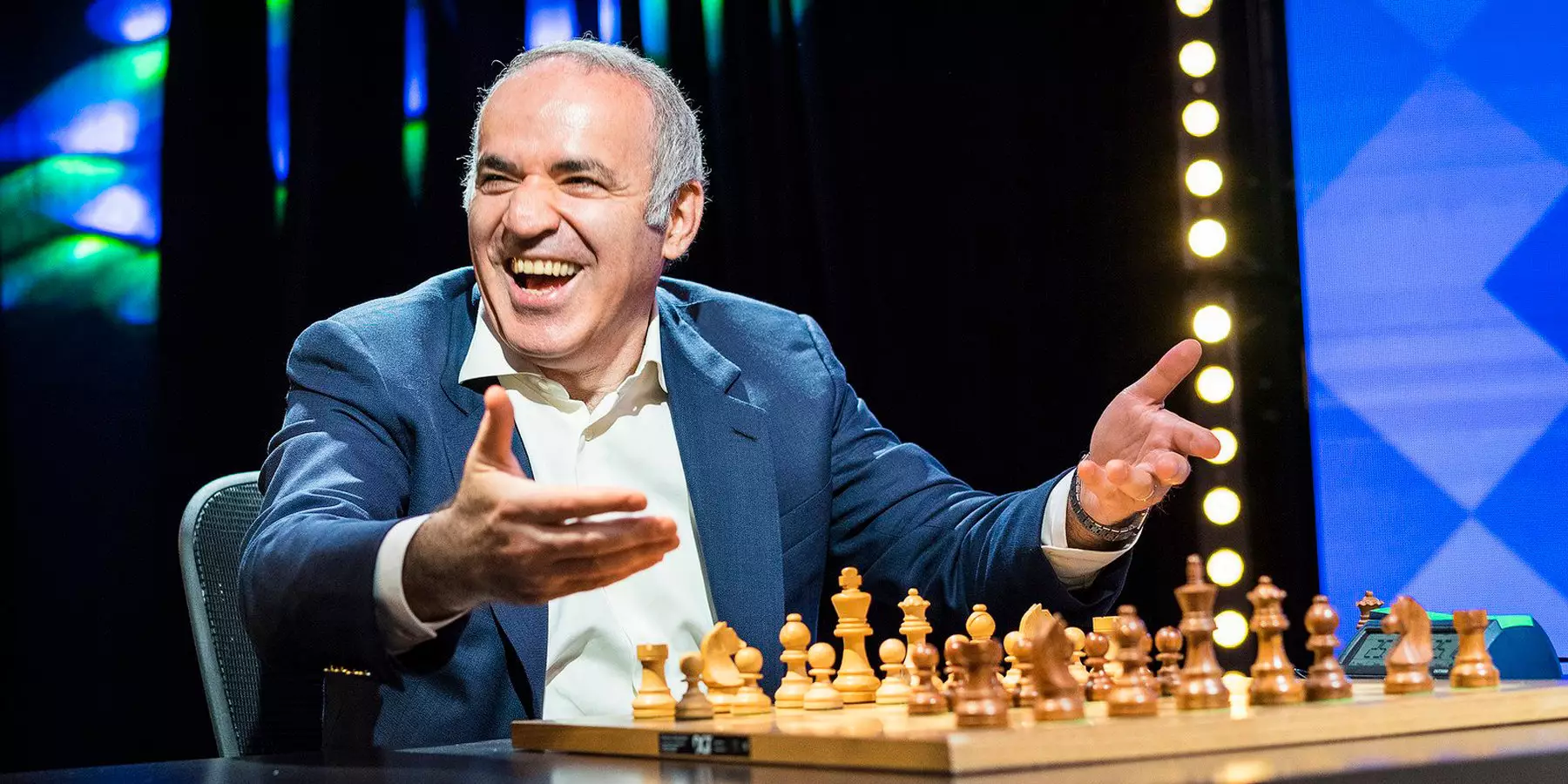 Россия не включила Каспарова в список чемпионов мира по шахматам