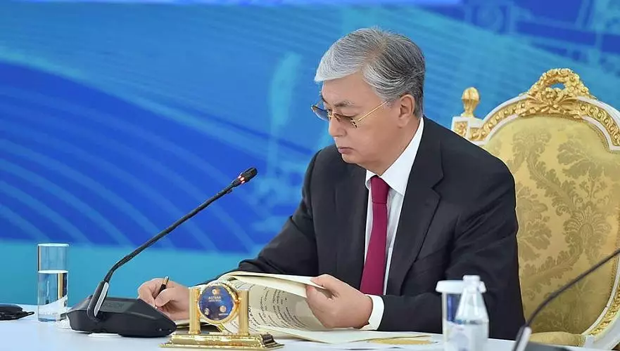 Токаев утвердил концепцию развития госслужбы Казахстана на 2024-2029 годы