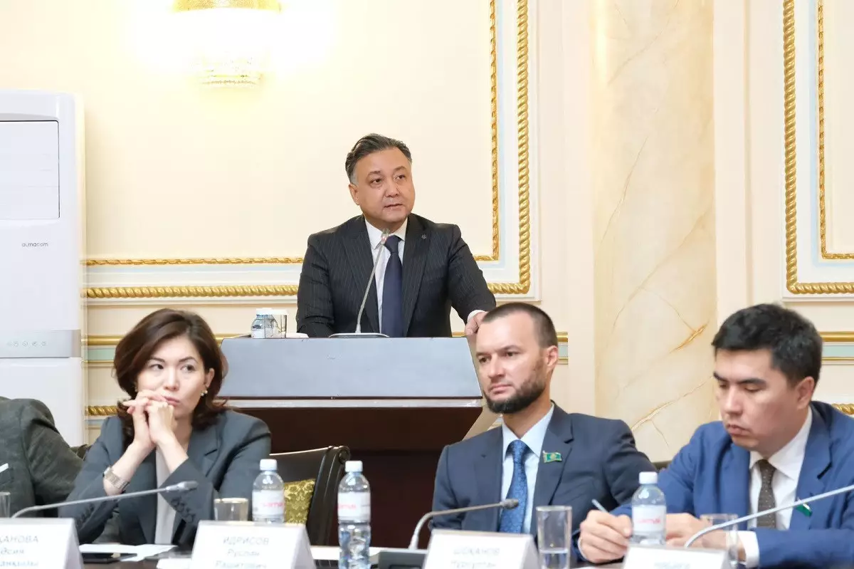 Маслихат Алматы утвердил Единый стандарт первичной медико-санитарной помощи