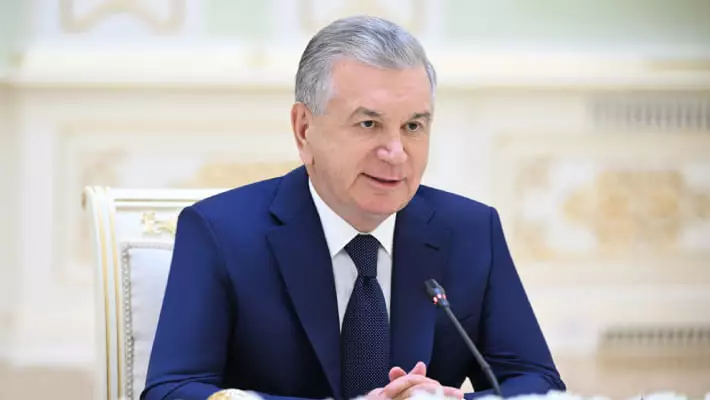 Мирзиёев поздравил главу Еврокомиссии с переизбранием