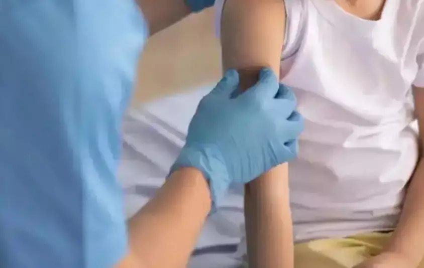 Вакцинировать девочек против ВПЧ в Казахстане будут американской вакциной