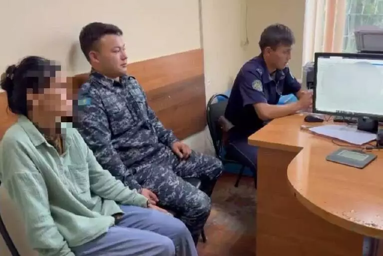 Серийную мошенницу задержали в Туркестанской области