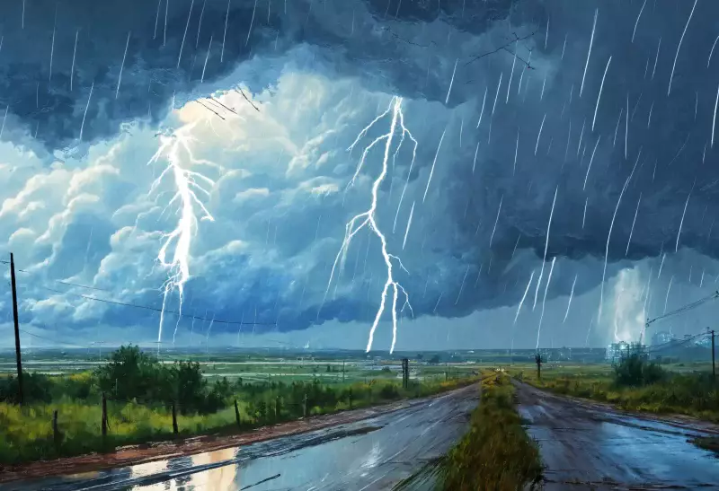 Дождь, град и грозы: штормовое предупреждение объявлено почти по всему Казахстану