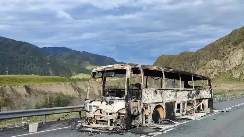 Автобус,выехавший из Астаны, сгорел в России
