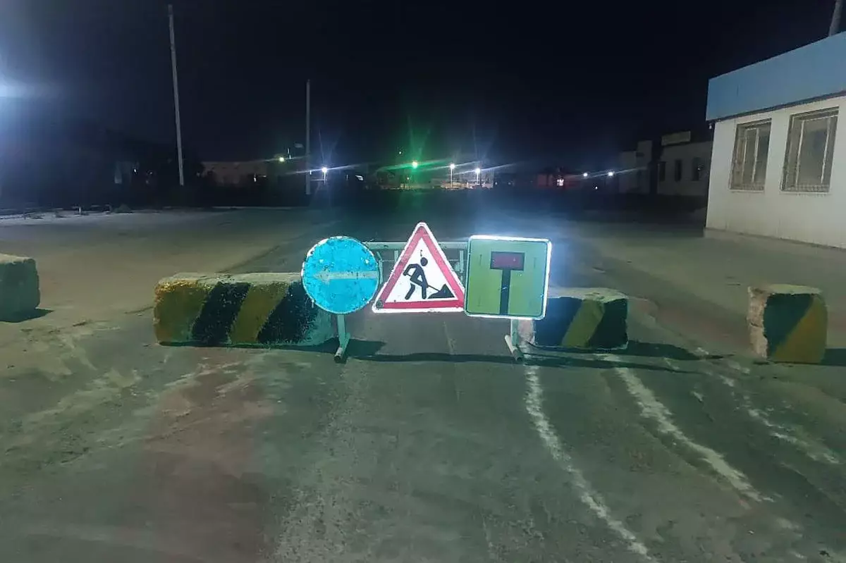 Автодорогу закрыли в пригороде Актау