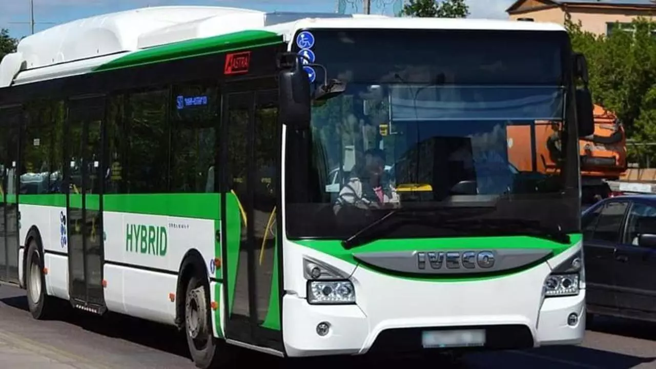 Стоимость проезда в общественном транспорте Астаны повысится с августа