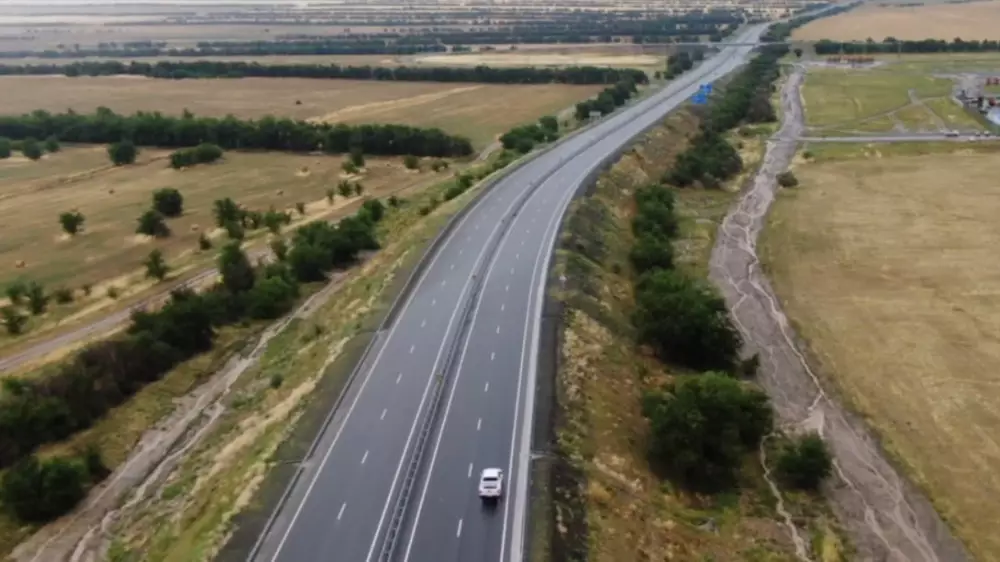 Реконструкция дороги Талдыкорган – Кызылагаш укладка асфальта завершена