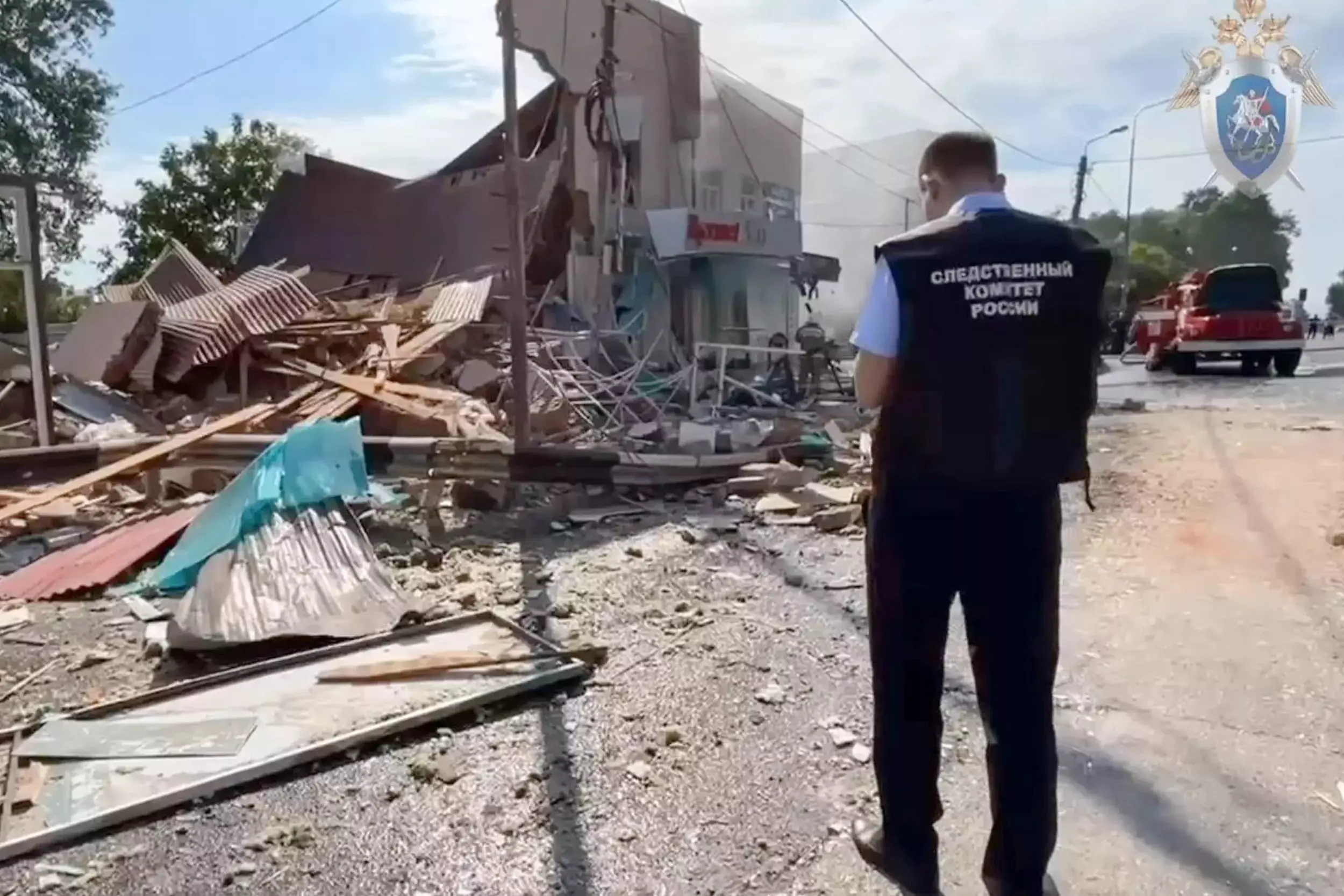 Момент мощного взрыва в ТЦ в Краснодарском крае попал на видео