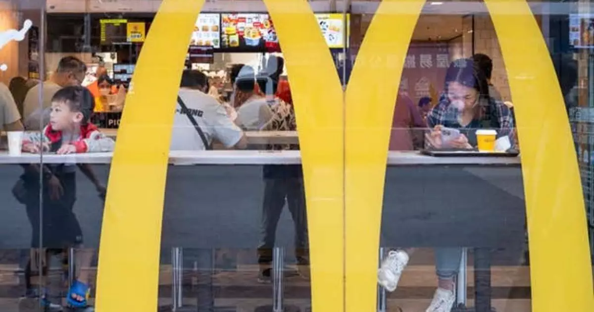   McDonald's түскі асын 5 доллар бағамен сатуға көшті   