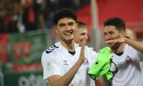 Узбекистанский клуб казахстанского футболиста совершил исторический трансфер