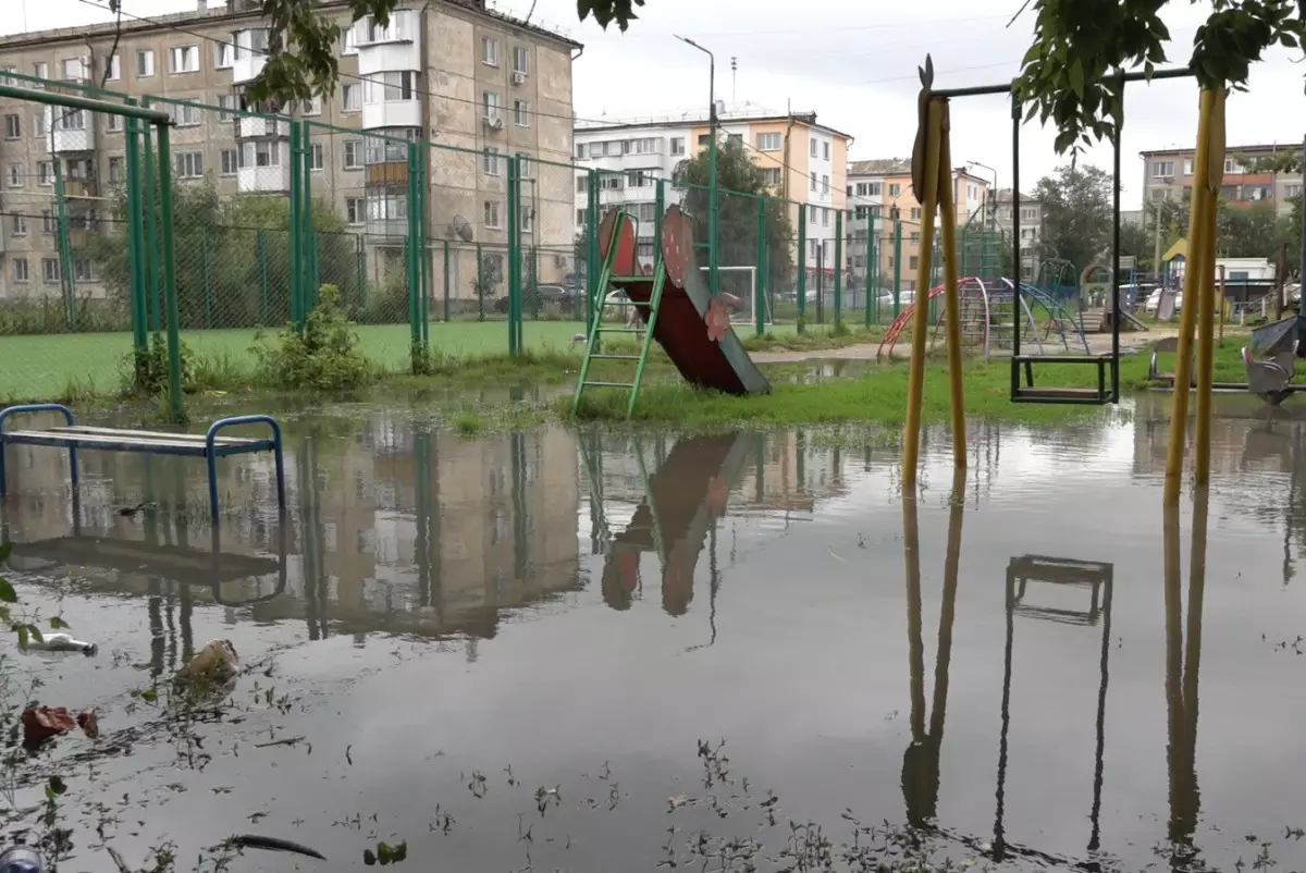 Проливные дожди вызвали коммунальный коллапс в Петропавловске