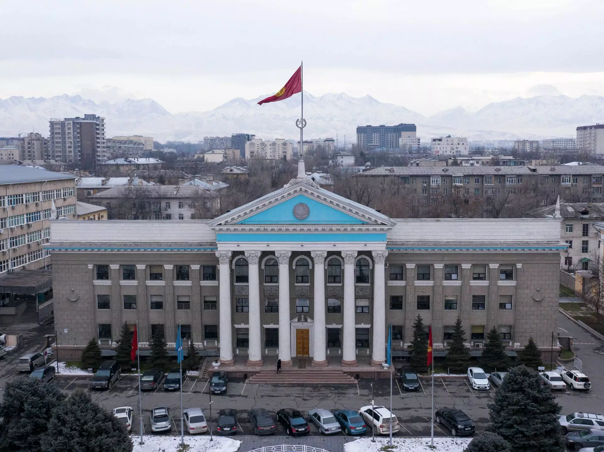 Мэрия Бишкека планирует ввести сбор для туристов и за въезд иногородних авто