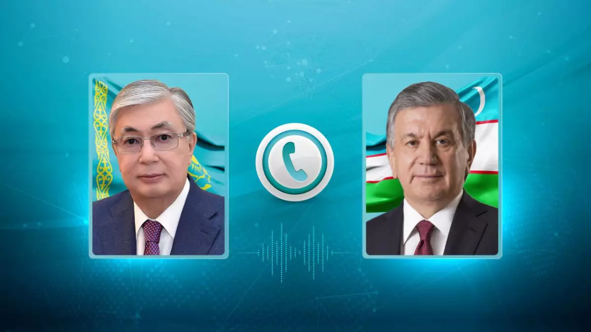 Глава государства провел телефонный разговор с Президентом Узбекистана Шавкатом Мирзиёевым