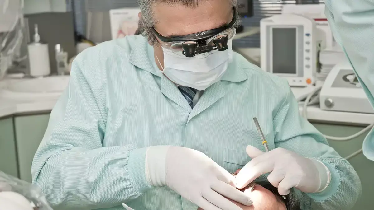 Минздрав объяснил приостановку выплат из ЕНПФ на лечение зубов