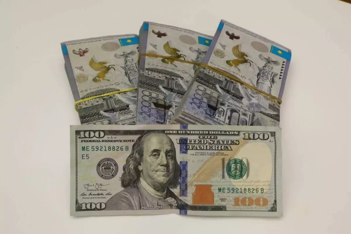 Названы курсы валют в Казахстане на 25 июля
