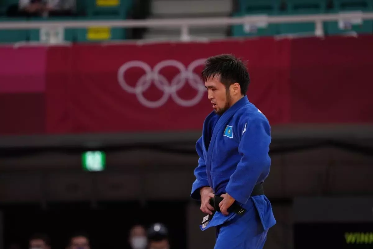 Казахстанские дзюдоисты узнали имена первых соперников на Олимпиаде