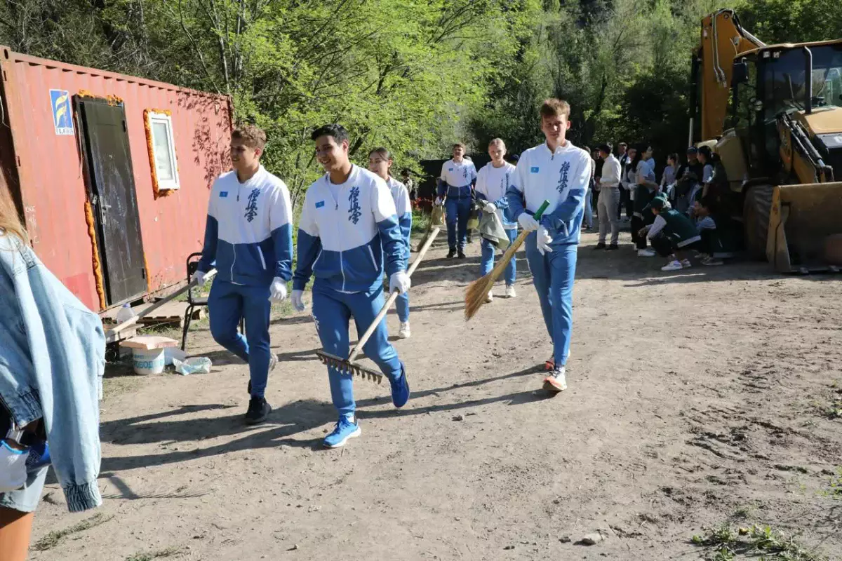 В Алматы продолжаются масштабные мероприятия в рамках республиканской экоакции «Таза Казақстан»