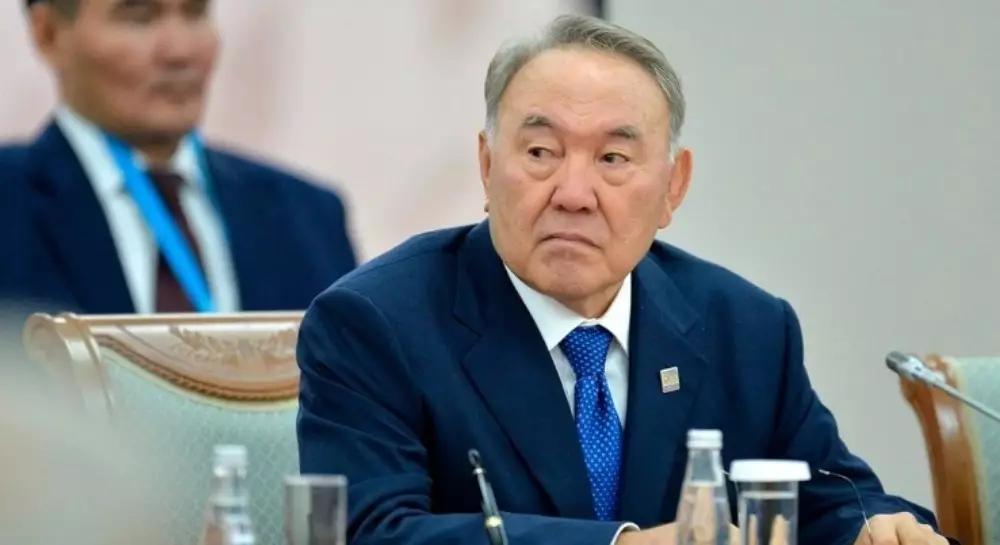 Назарбаев – академик общественной организации, а не Академии при президенте — Саясат Нурбек