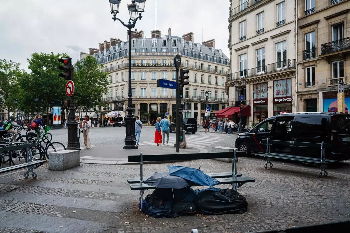 В Париже в день открытия Олимпиады нашли место для размещения протестующих бездомных