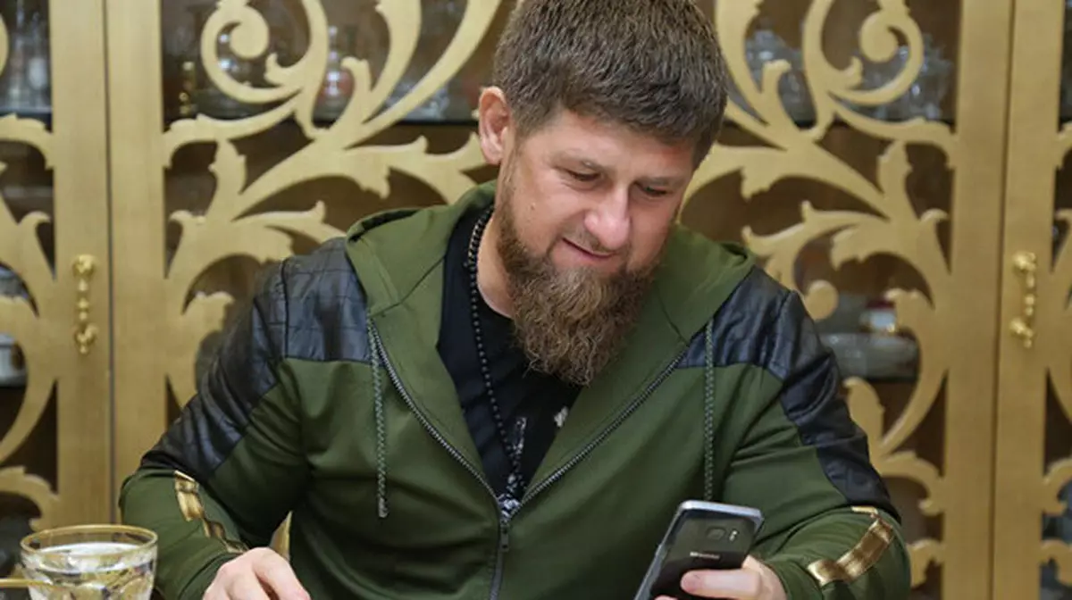 Кадыров предложил радикальный способ борьбы с YouTube
